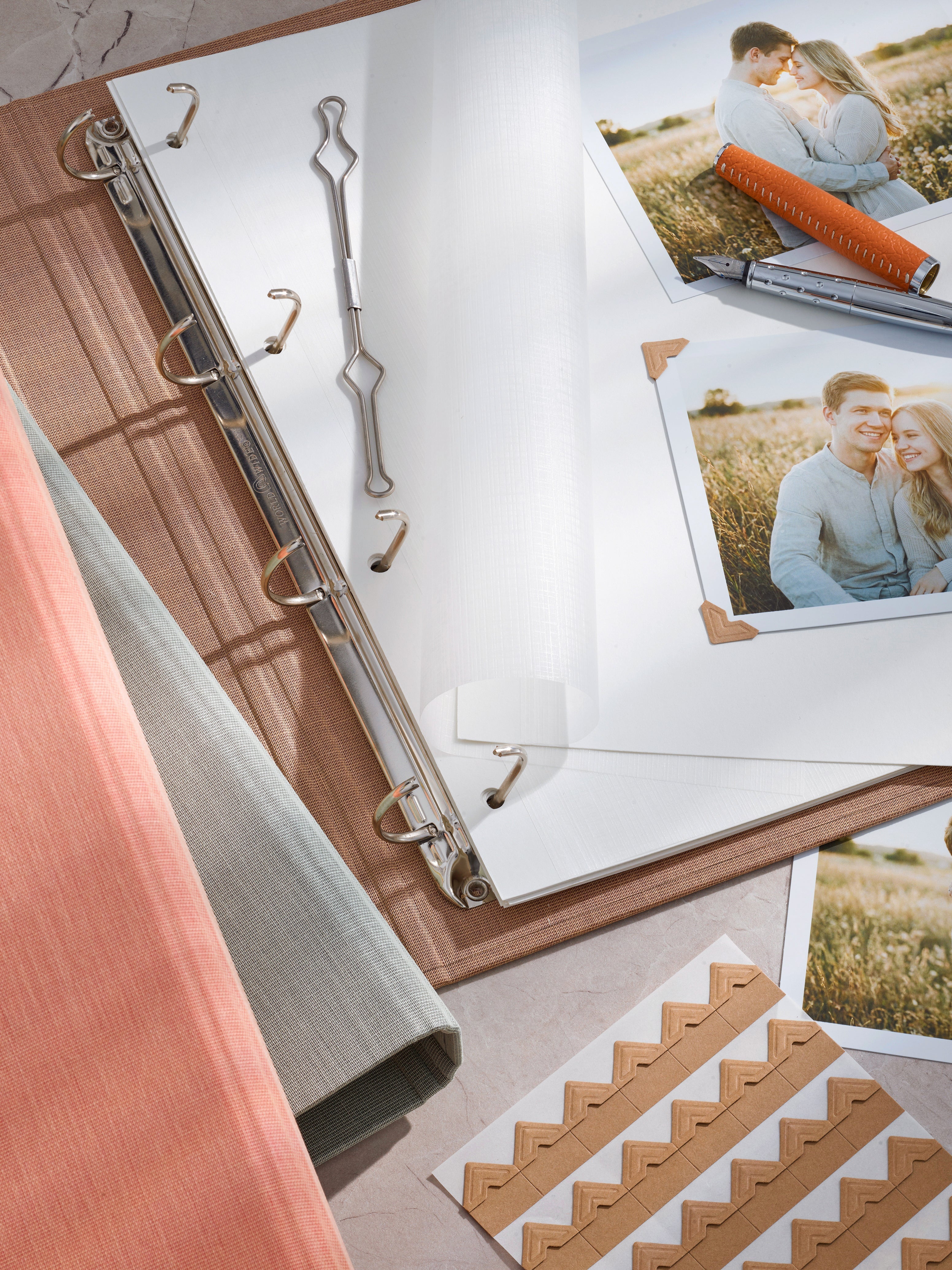 Fotoalbum gestalten: Fotos richtig einkleben & passende Stifte